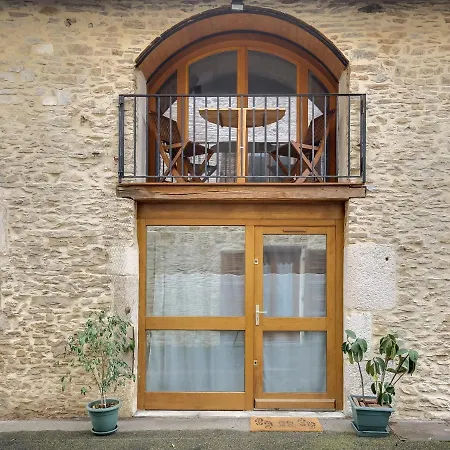 La Cour De Apartment Cremieu