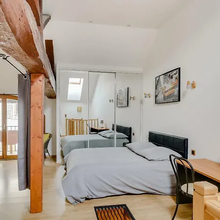 Apartment La Cour De